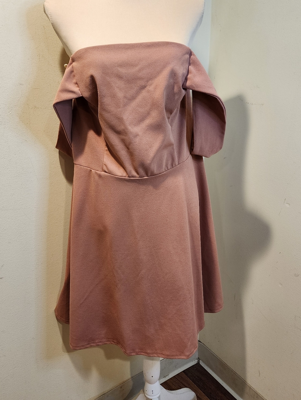 Poof! Off-Shoulder Dusty Rose Mini Dress Plus Sz 2X NWT